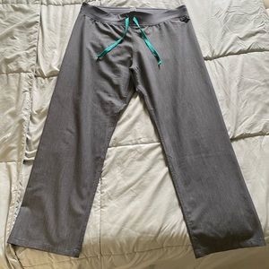 Like new Figs scrub pants